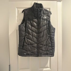 Women’s NorthFace vest